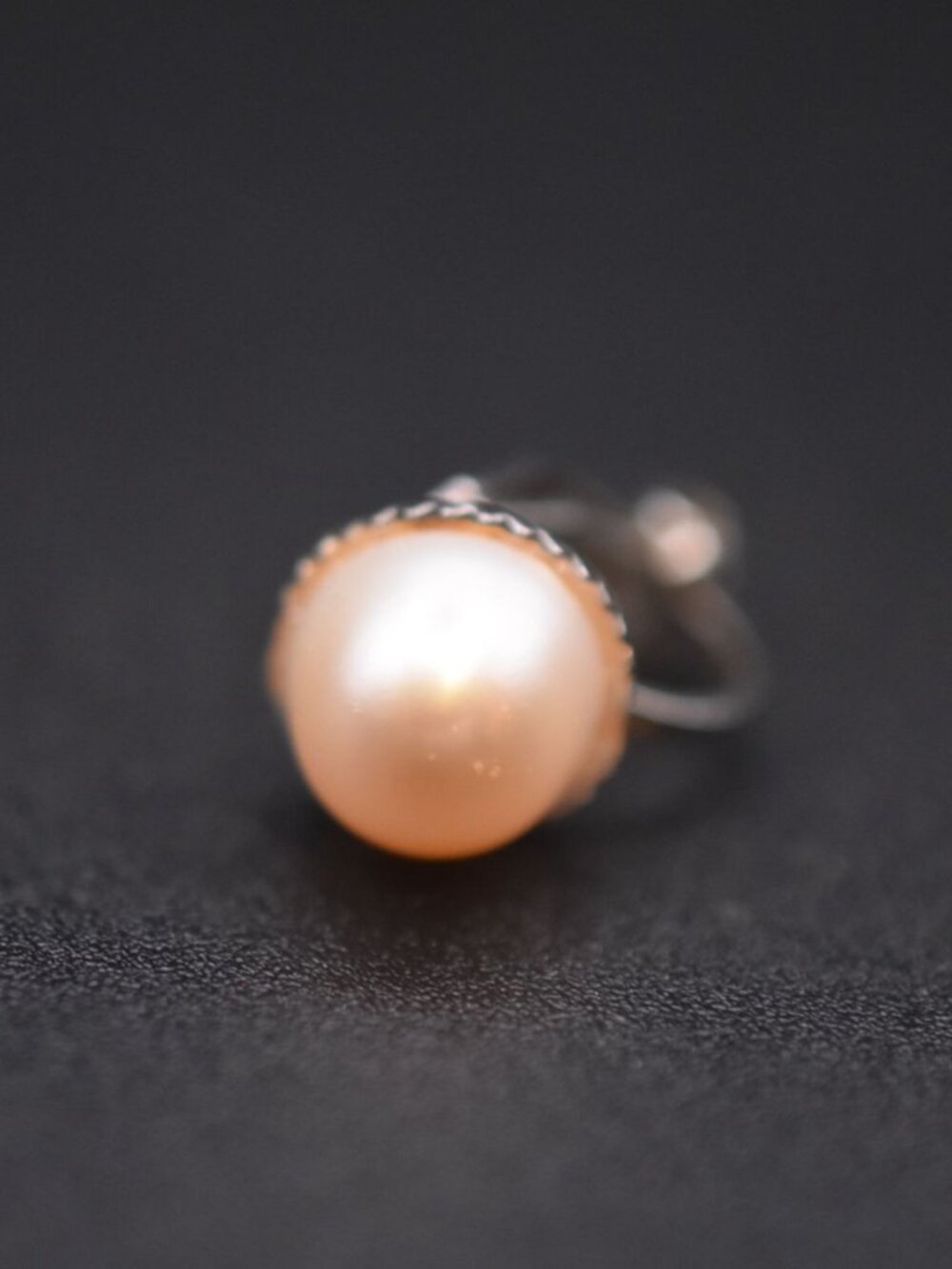 Vintage Clip-On Pearl Earrings With Silver Tone Accents - Classic Style Ideal Fo - Picture 8 of 10